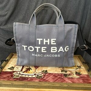 The tote bag Marc Jacobs